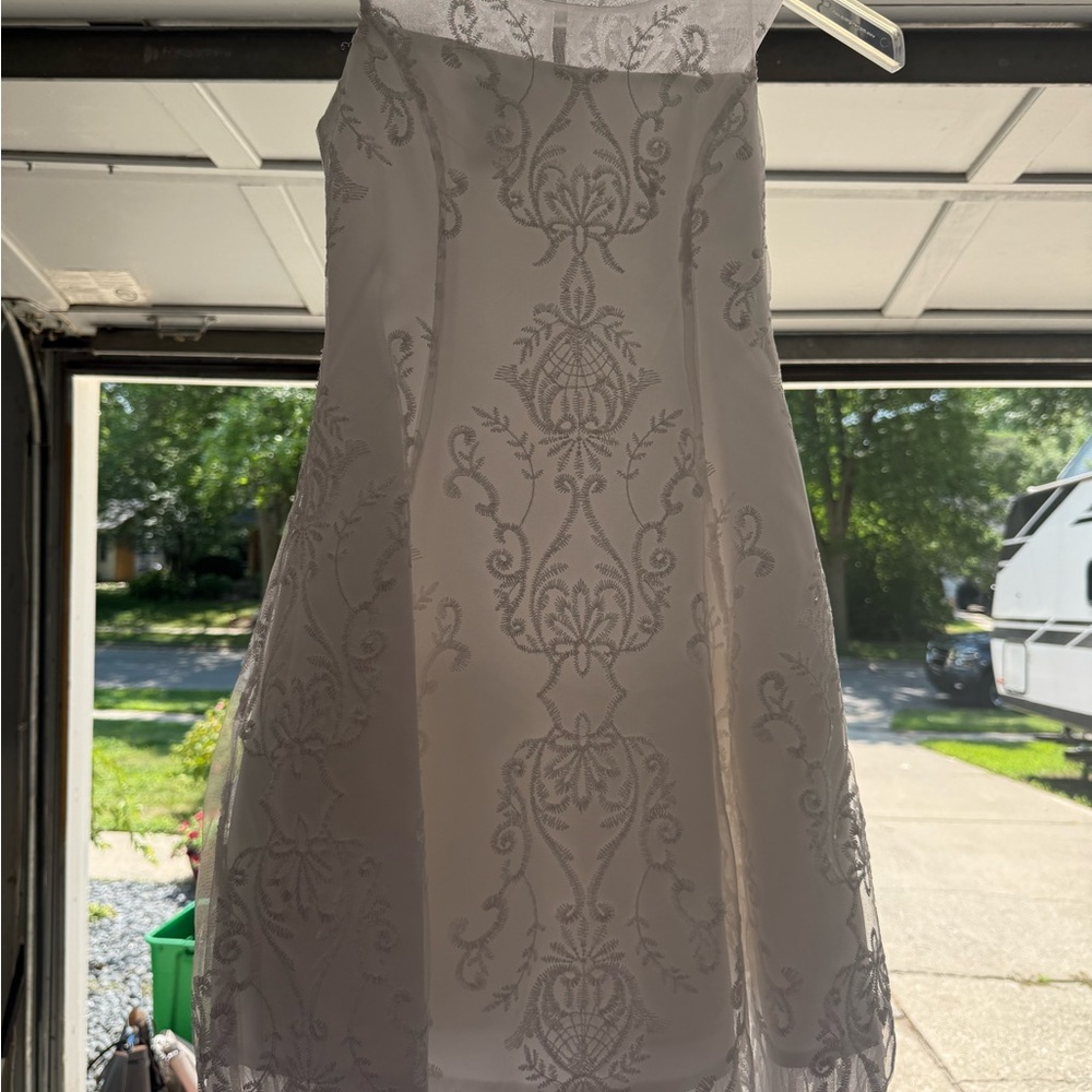 Chic white Patterned Kids Formal Dress